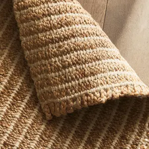 1747121290_Jute Rugs.webp